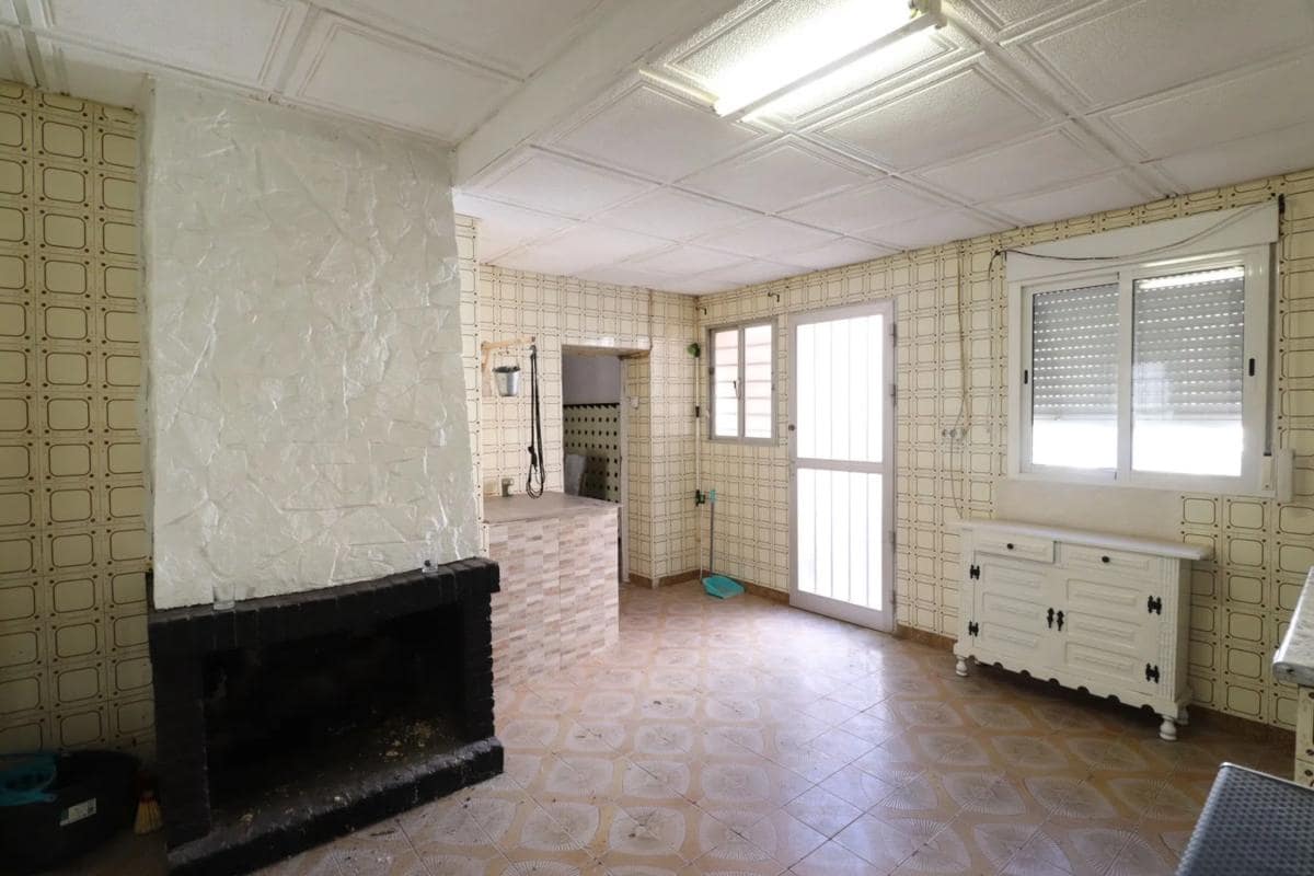 4 soveværelse Byhus til salg i Benijofar - € 160.000 (Ref: 9942197)