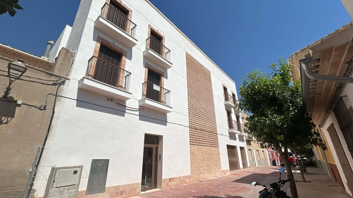 1 makuuhuone Huoneisto myytävänä paikassa Hondon de las Nieves mukana uima-altaan - 175 000 € (Ref: 9943429)