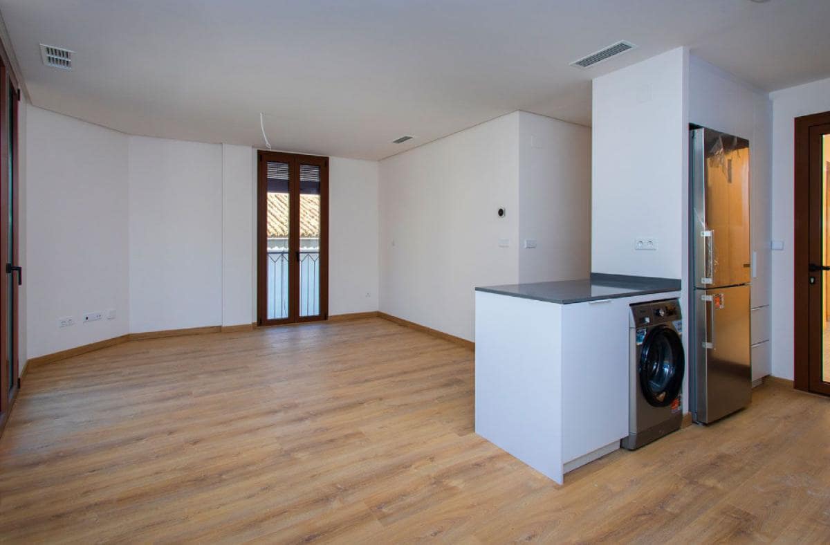 3 makuuhuone Huoneisto myytävänä paikassa Hondon de las Nieves - 230 000 € (Ref: 9943430)