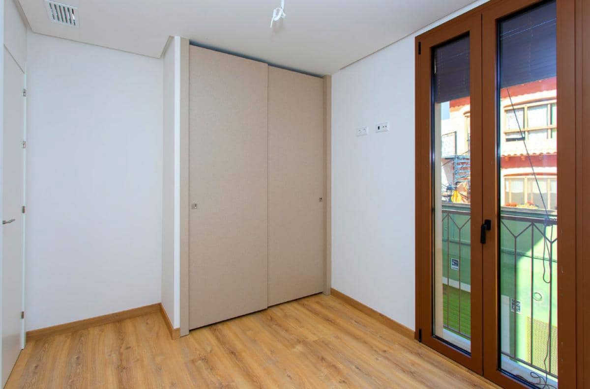 3 makuuhuone Huoneisto myytävänä paikassa Hondon de las Nieves - 230 000 € (Ref: 9943430)