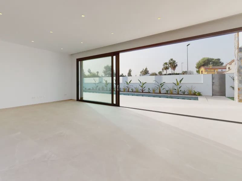 3 chambre Villa/Maison à vendre à Los Alcazares avec piscine - 739 900 € (Ref: 9946073)