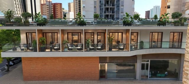 Studio for sale in Playa Poniente, Benidorm with pool - € 184,000 (Ref: 9946092)