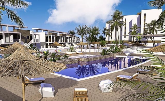 Apartamento de 3 habitaciones en Mil Palmeras, Pilar de la Horadada en venta con piscina garaje - 329.000 € (Ref: 9946108)