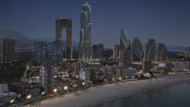 2 makuuhuone Huoneisto myytävänä paikassa Playa Poniente, Benidorm mukana uima-altaan 
autotalli - 699 000 € (Ref: 9946109)