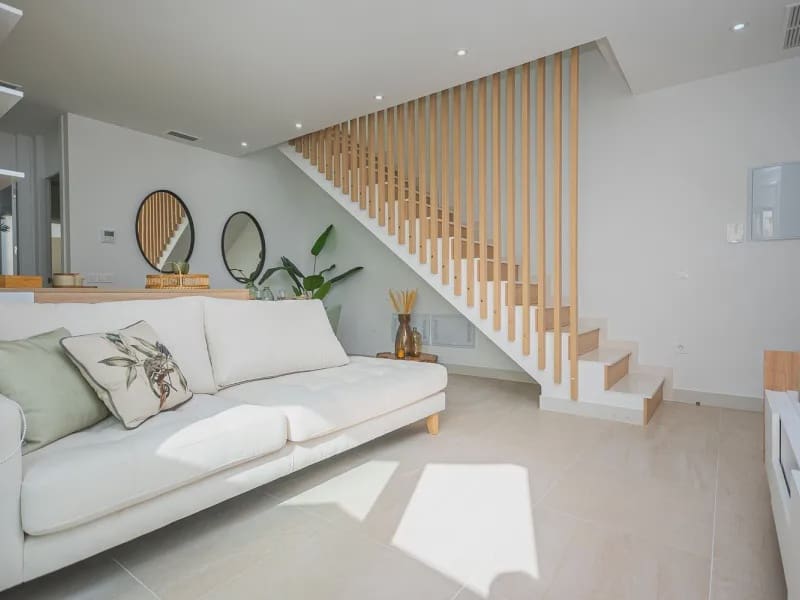 3 chambre Villa/Maison à vendre à Torrevieja avec piscine garage - 539 000 € (Ref: 9946118)
