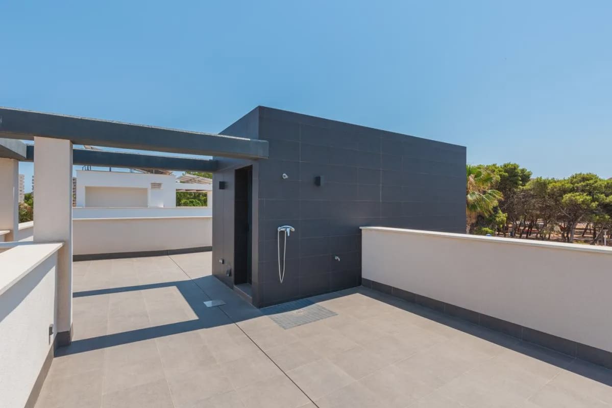 3 bedroom Villa for sale in Cartagena with pool garage - € 550,000 (Ref: 9950536)