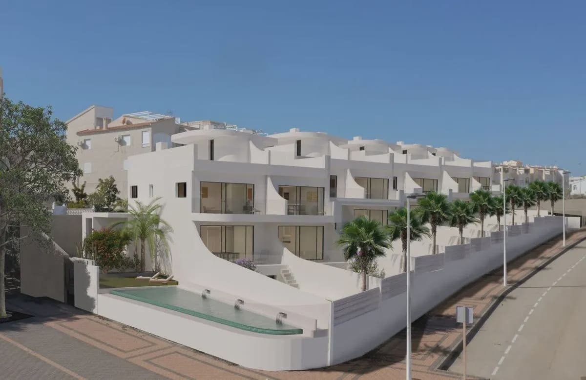 2 chambre Appartement à vendre à Torrevieja avec piscine garage - 565 000 € (Ref: 9950542)