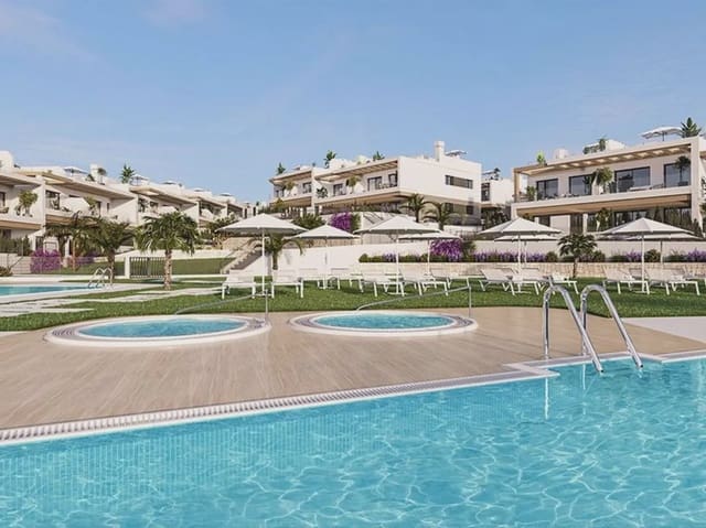 2 soveværelse Bungalow til salg i Los Balcones - Los Altos, Torrevieja med swimmingpool - € 272.000 (Ref: 9950544)