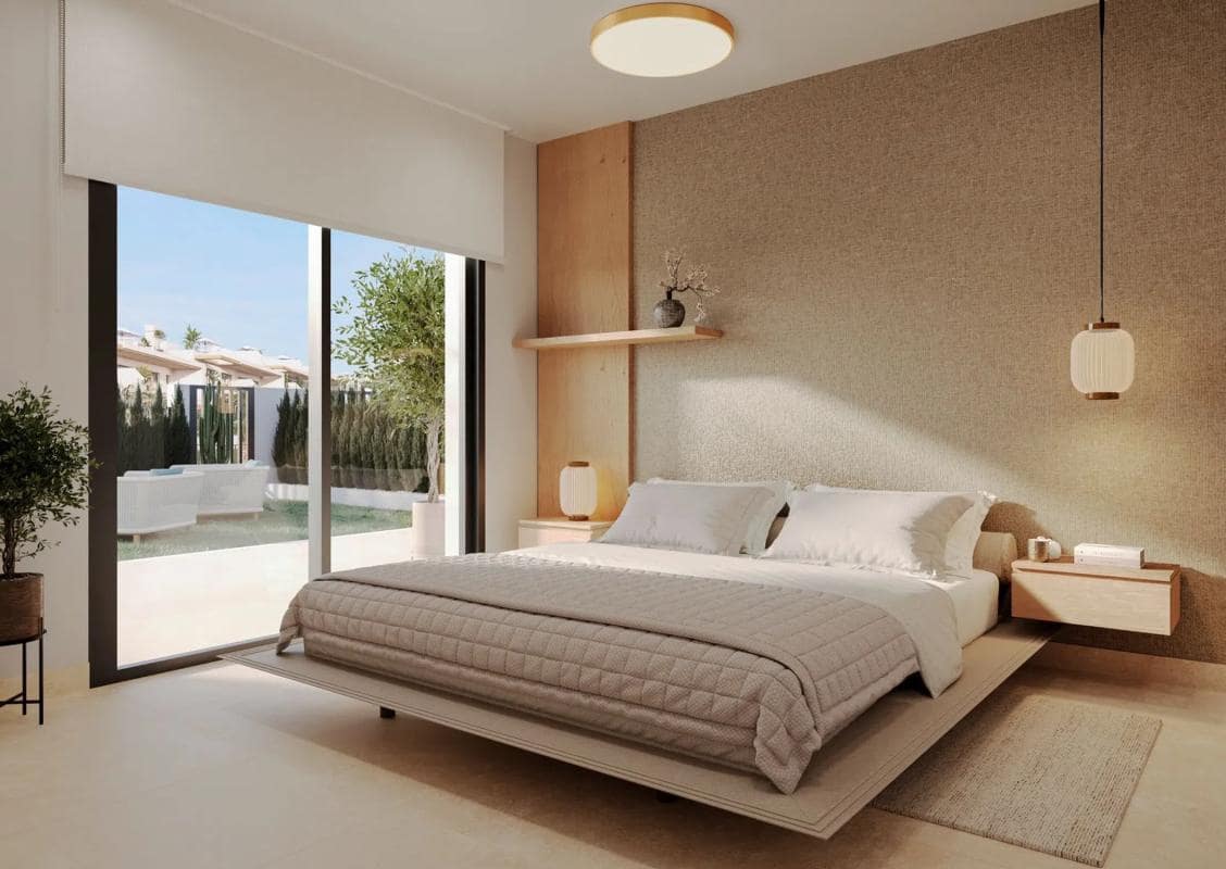 2 bedroom Bungalow for sale in Torrevieja with pool - € 272,000 (Ref: 9950544)
