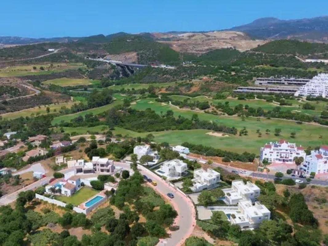 3 soverom Villa til salgs i Estepona med svømmebasseng - € 1 590 000 (Ref: 9952854)