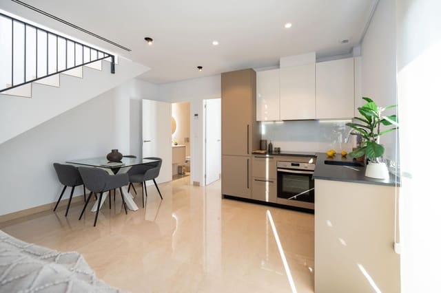 3 soveværelse Byhus til salg i La Marina, Elche / Elx med swimmingpool - € 459.000 (Ref: 9954493)