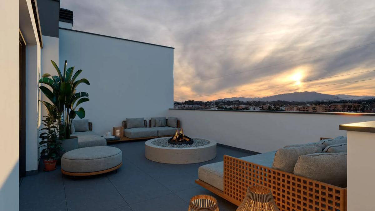 Apartamento de 2 habitaciones en Fuengirola en venta con piscina garaje - 357.000 € (Ref: 9955263)