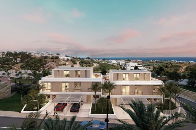 4 Zimmer Haus zu verkaufen in Estepona Golf, Estepona mit Pool - 730.000 € (Ref: 9955265)