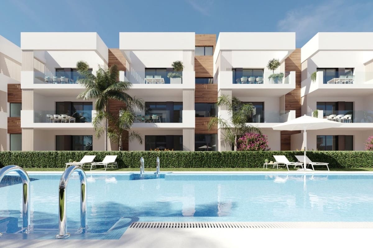 2 bedroom Apartment for sale in San Pedro del Pinatar with pool garage - € 282,900 (Ref: 9960107)