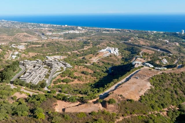 2 bedroom Apartment for sale in Alto de los Monteros, Marbella with pool - € 458,000 (Ref: 9960121)