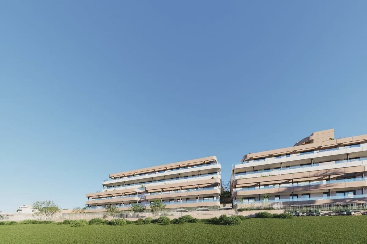 1 Zimmer Apartment zu verkaufen in Estepona mit Pool Garage - 320.000 € (Ref: 9964067)