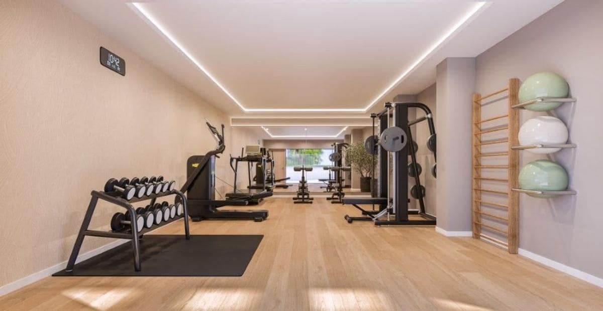 1 quarto Apartamento para venda em Estepona com piscina garagem - 320 000 € (Ref: 9964067)