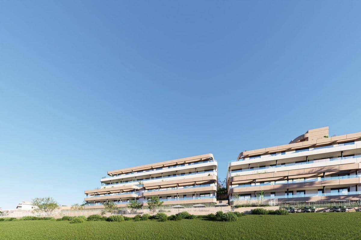 1 quarto Apartamento para venda em Estepona com piscina garagem - 320 000 € (Ref: 9964067)