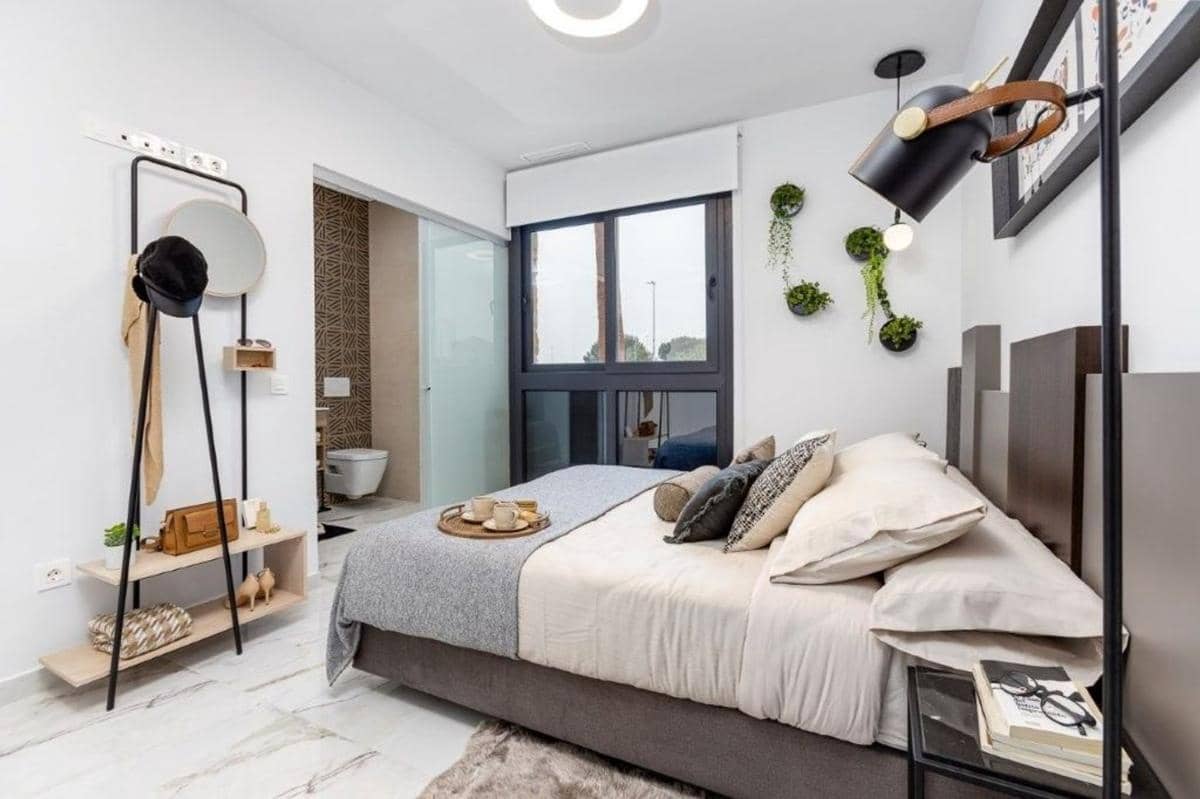 2 sypialnia Apartament na sprzedaż w Torrevieja z basenem - 293 000 € (Ref: 9965410)