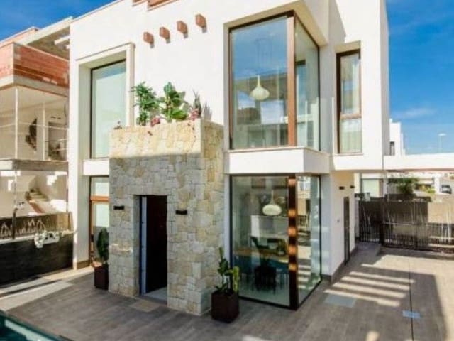 3 Zimmer Villa zu verkaufen in Cala Marqués, Vera mit Pool - 429.000 € (Ref: 9966842)