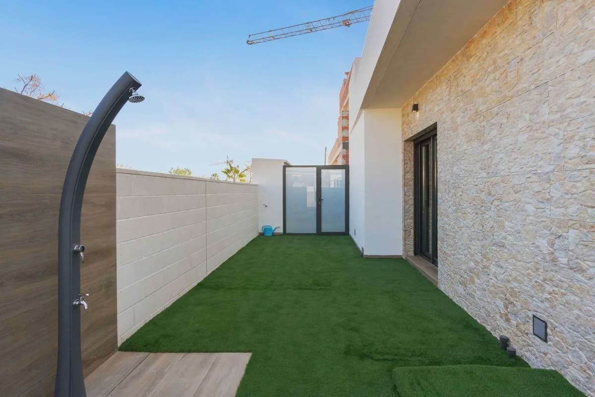 3 soverom Villa til salgs i Los Montesinos med svømmebasseng - € 535 000 (Ref: 9975678)