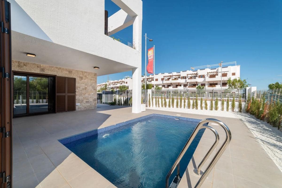 1 slaapkamer Bungalow te koop in San Juan de los Terreros met zwembad - € 182.000 (Ref: 9975698)