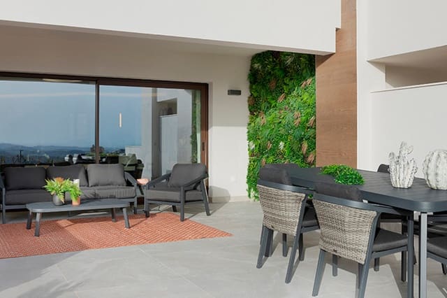 Casa de 3 habitaciones en Istán en venta con piscina - 600.000 € (Ref: 9975705)
