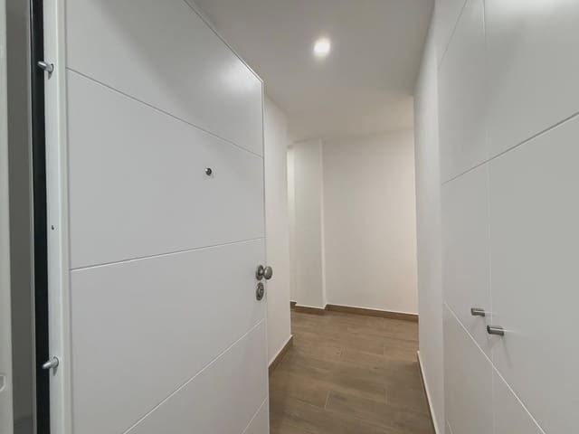 2 soverom Leilighet til salgs i Avenida Habaneras - Curva de Palangre, Torrevieja med svømmebasseng - € 330 000 (Ref: 9975710)