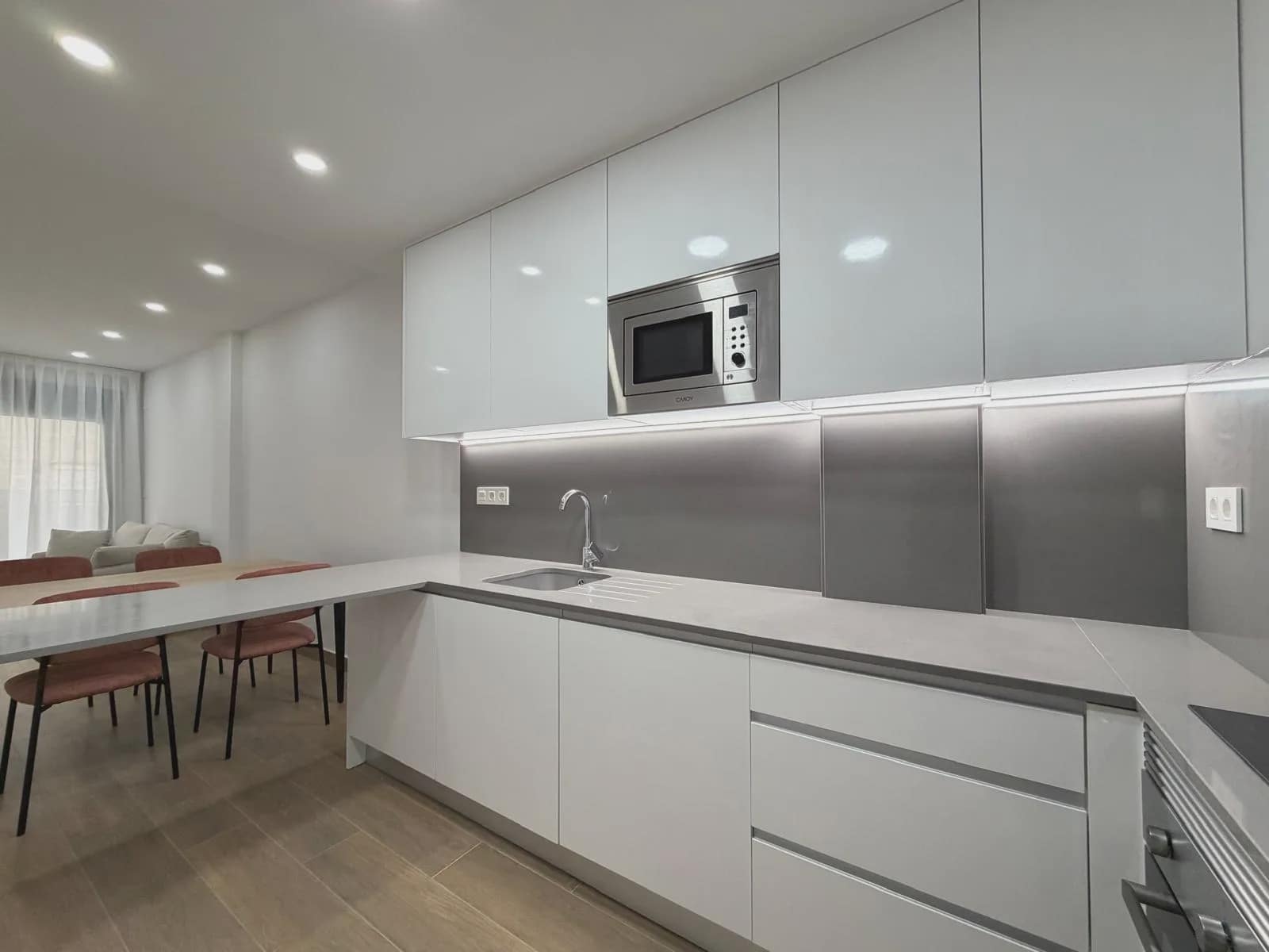 2 soveværelse Lejlighed til salg i Torrevieja med swimmingpool - € 330.000 (Ref: 9975710)