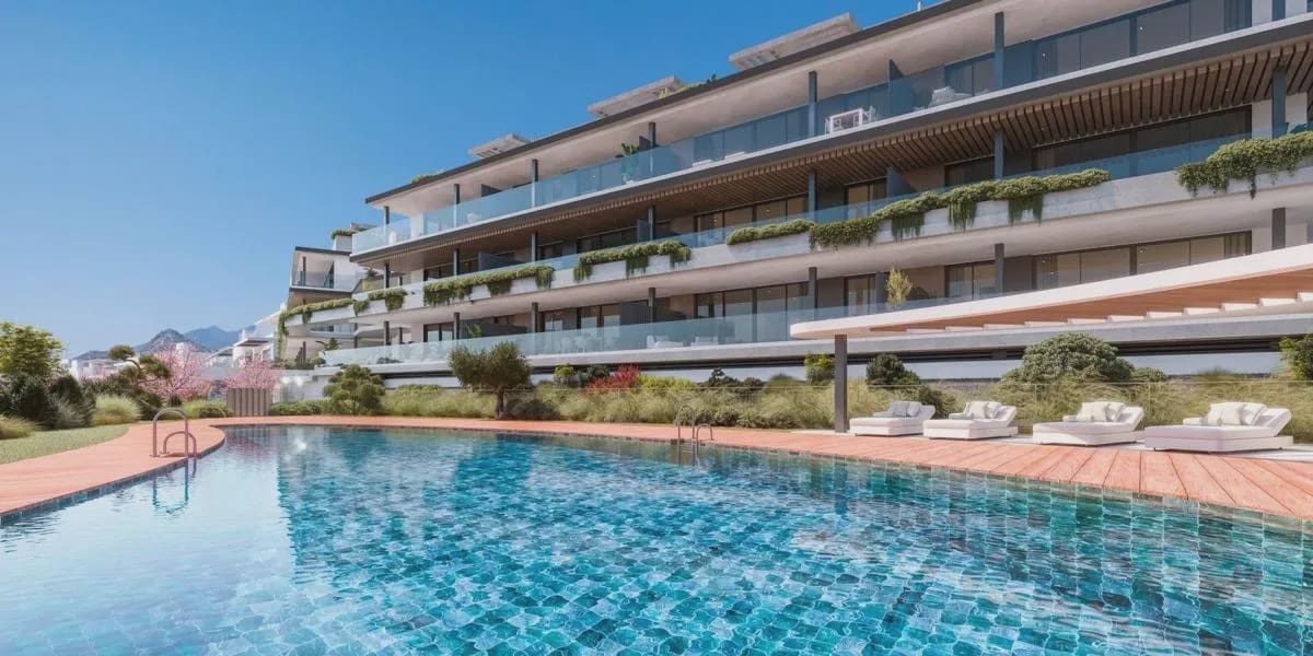 2 makuuhuone Huoneisto myytävänä paikassa Estepona mukana uima-altaan 
autotalli - 500 000 € (Ref: 9977446)