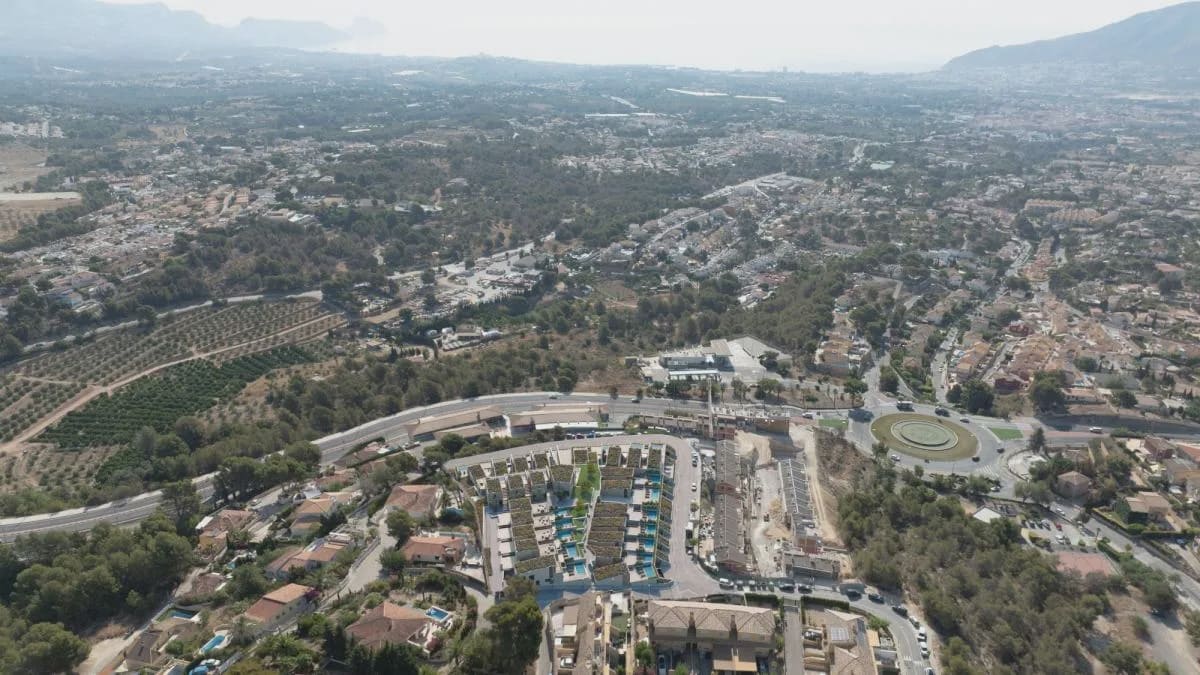 3 Zimmer Villa zu verkaufen in La Nucia mit Pool - 656.217 € (Ref: 9980484)