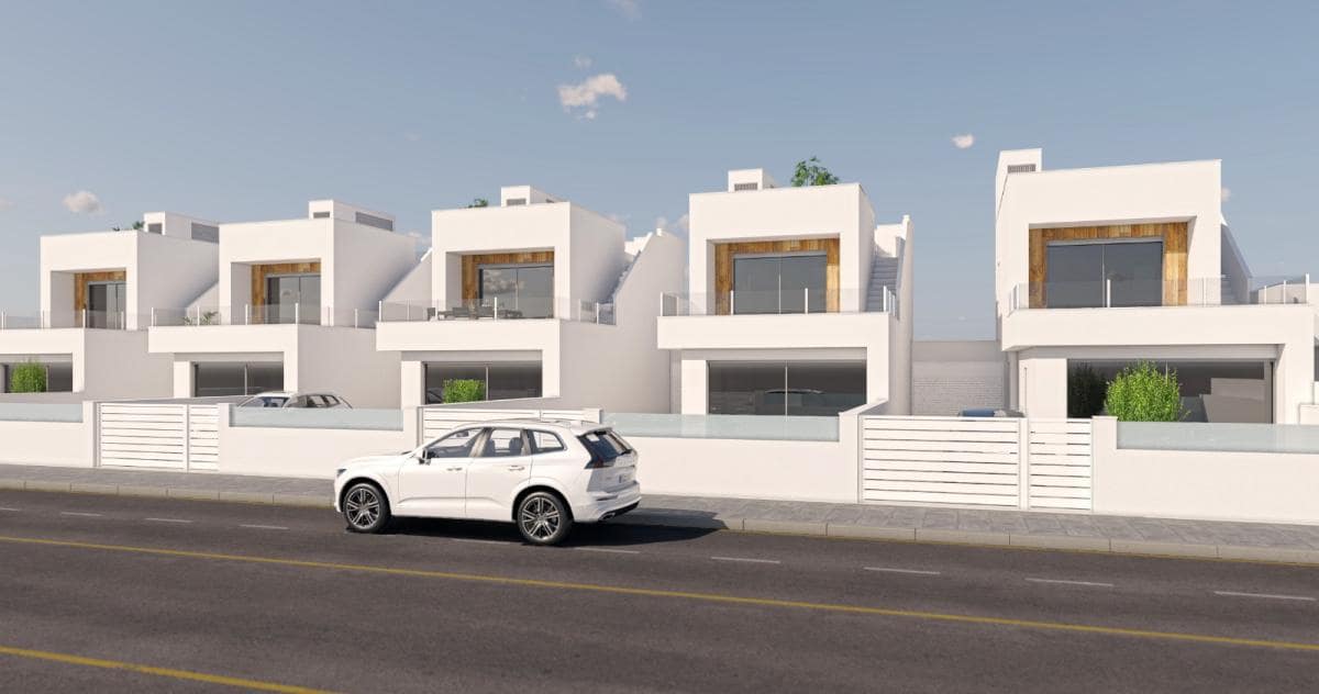 3 bedroom Villa for sale in San Pedro del Pinatar with pool garage - € 380,000 (Ref: 9987112)