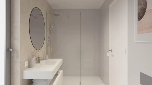 Apartamento de 3 habitaciones en Bahía Dorada, Estepona en venta con piscina garaje - 465.000 € (Ref: 9990828)