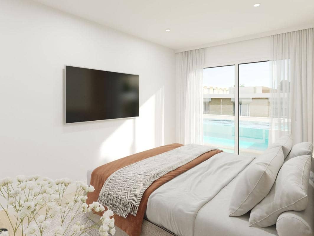 Studio te koop in Guardamar del Segura met zwembad - € 149.500 (Ref: 9990829)