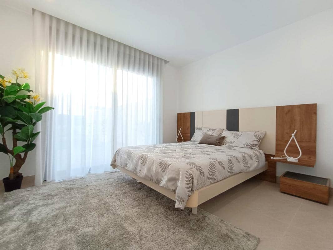 3 bedroom Townhouse for sale in Benijofar with pool - € 465,000 (Ref: 9994370)