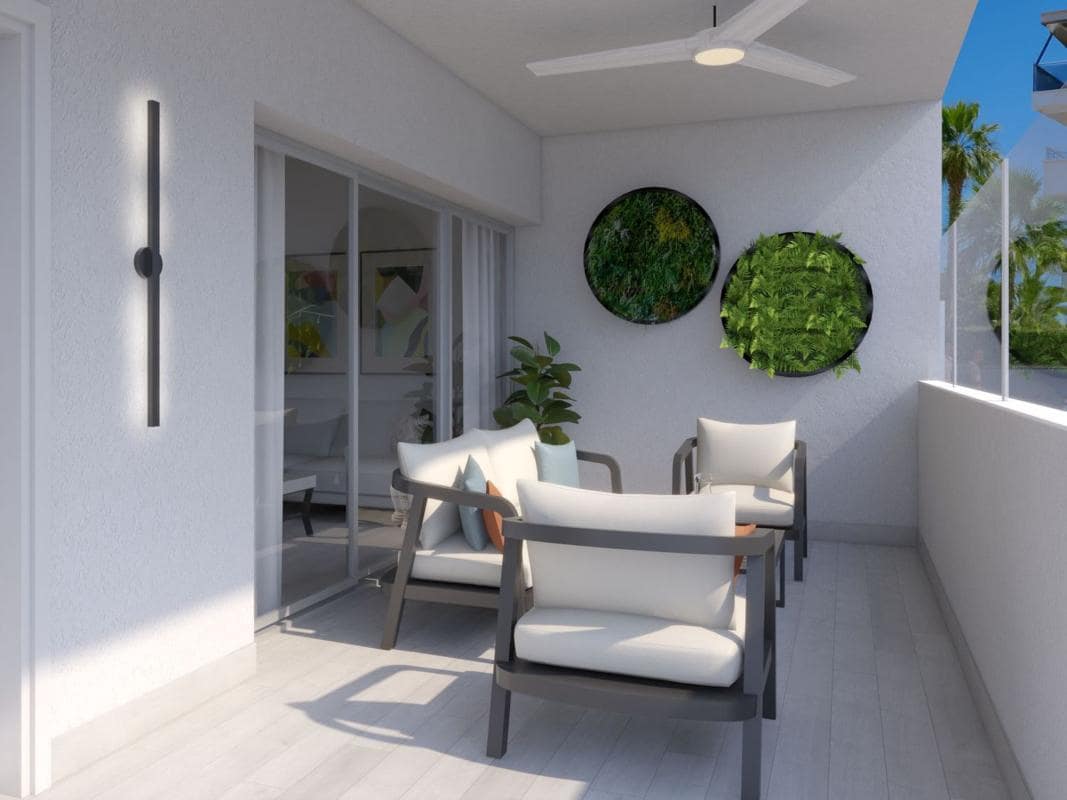 Apartamento de 2 habitaciones en Torrevieja en venta con piscina garaje - 239.900 € (Ref: 9997219)