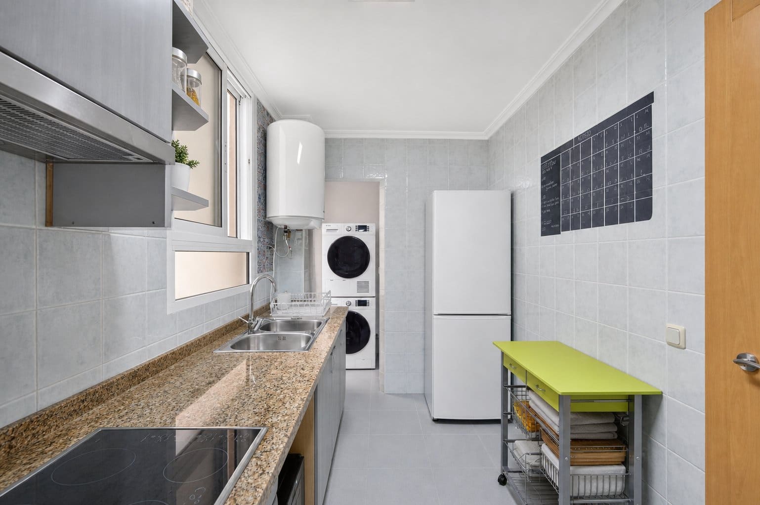 Piso de 4 habitaciones en Alicante / Alacant ciudad en venta con piscina - 295.000 € (Ref: 10002544)