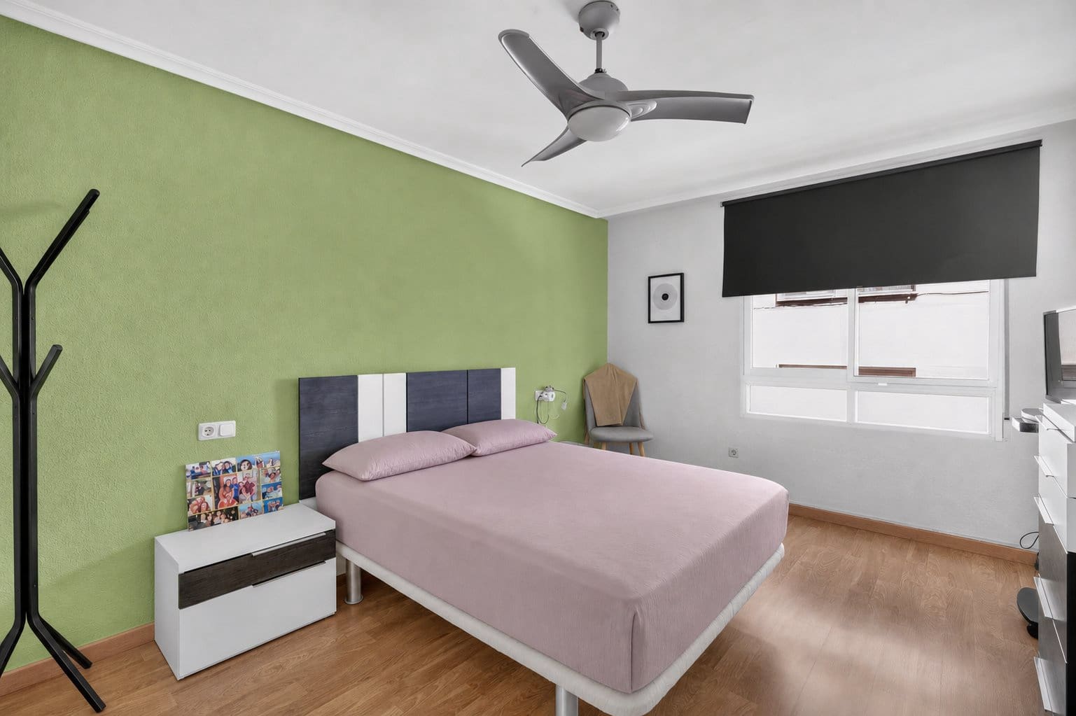 Piso de 4 habitaciones en Alicante / Alacant ciudad en venta con piscina - 295.000 € (Ref: 10002544)