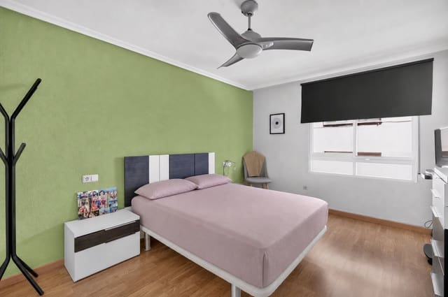 Piso de 4 habitaciones en Benalúa, Alicante / Alacant ciudad en venta con piscina - 295.000 € (Ref: 10002544)