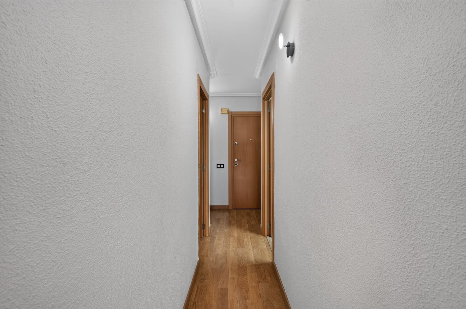 Piso de 4 habitaciones en Alicante / Alacant ciudad en venta con piscina - 295.000 € (Ref: 10002544)