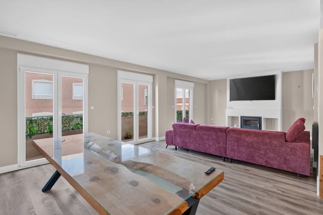 4 chambre Appartement à vendre à El Pla de Sant Josep - L'Asil, Elche / Elx avec piscine - 259 900 € (Ref: 10005925)