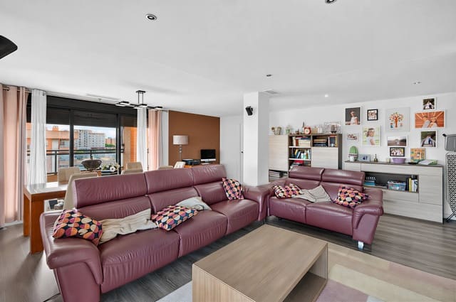 Ático de 4 habitaciones en Babel, Alicante / Alacant ciudad en venta con piscina garaje - 750.000 € (Ref: 10022995)