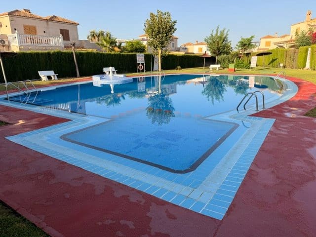 3 bedroom Villa for sale in Playa Flamenca with pool garage - € 249,000 (Ref: 10026271)