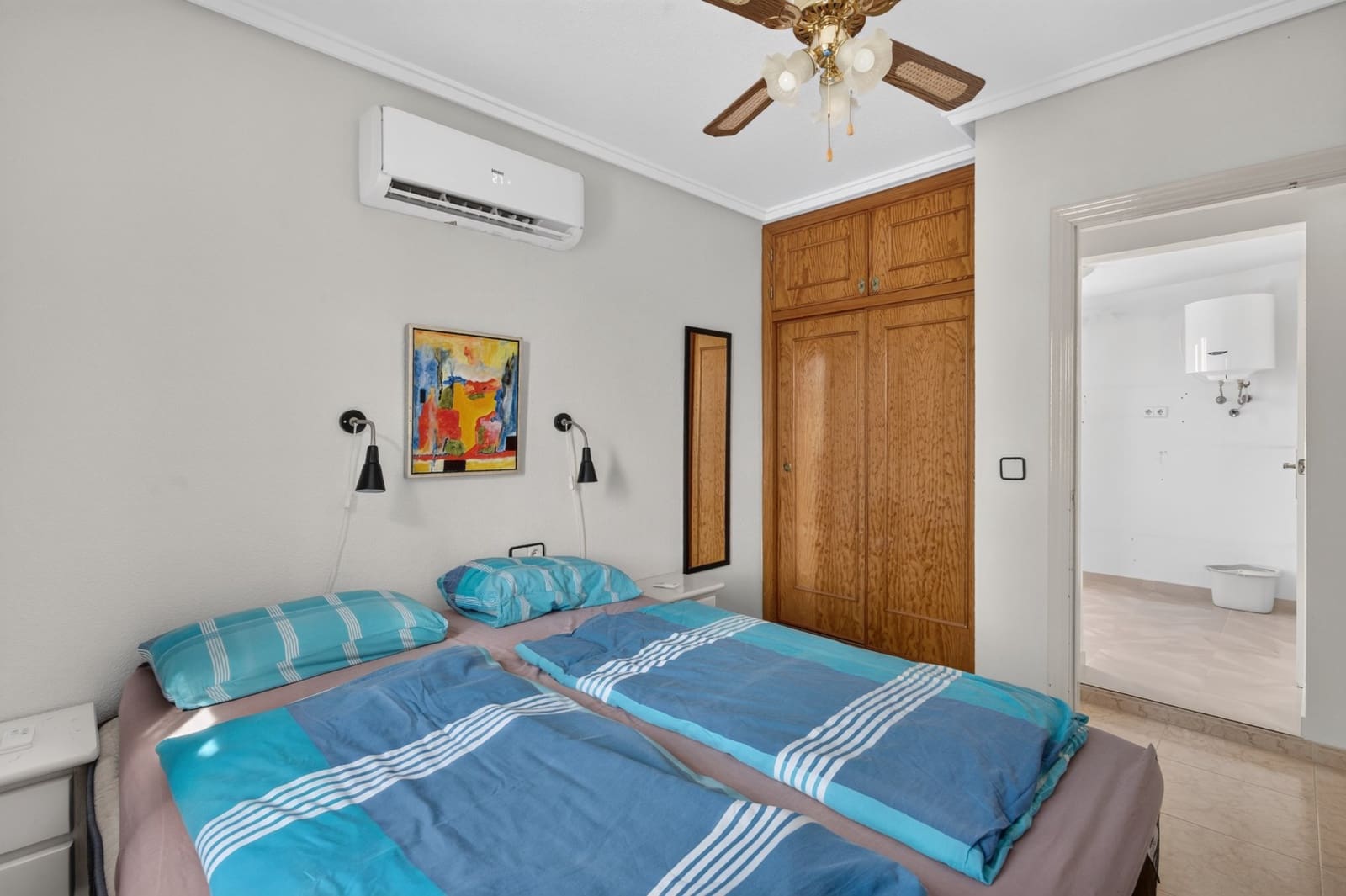 3 bedroom Villa for sale in Playa Flamenca with pool garage - € 249,000 (Ref: 10026271)