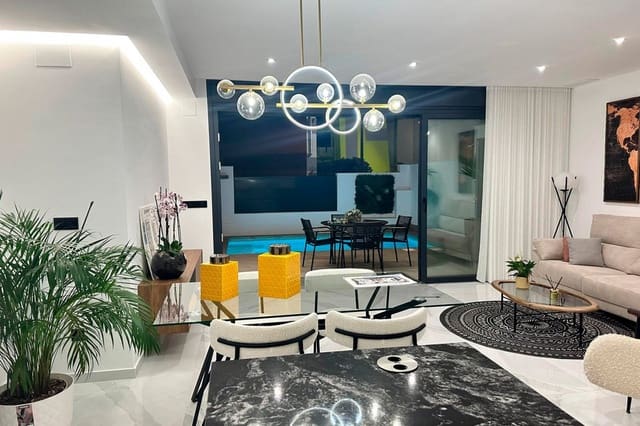 3 sypialnia Willa na sprzedaż w San Pedro del Pinatar ciudad, San Pedro del Pinatar z basenem garażem - 489 000 € (Ref: 10031107)