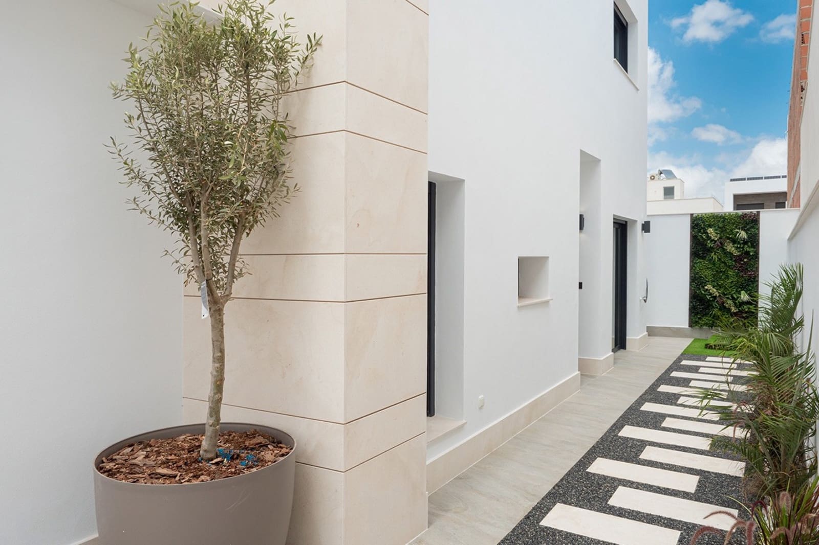 3 sypialnia Willa na sprzedaż w San Pedro del Pinatar z basenem garażem - 489 000 € (Ref: 10031107)