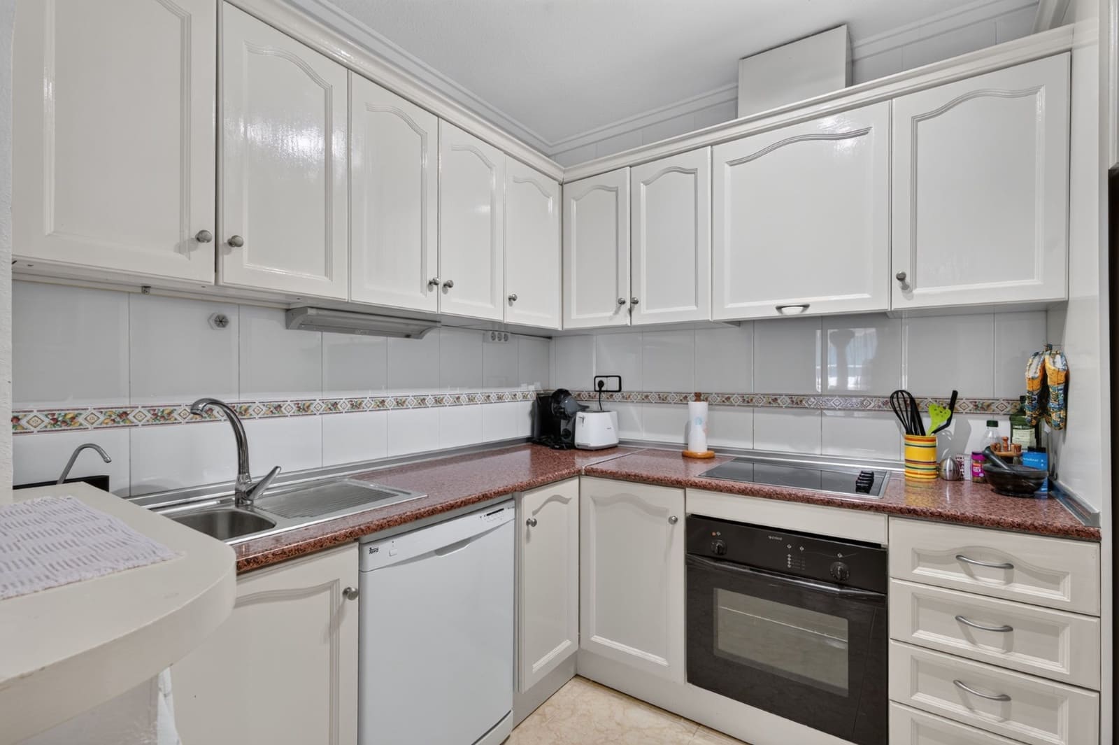 3 chambre Villa/Maison à vendre à Playa Flamenca avec piscine garage - 249 000 € (Ref: 10033265)
