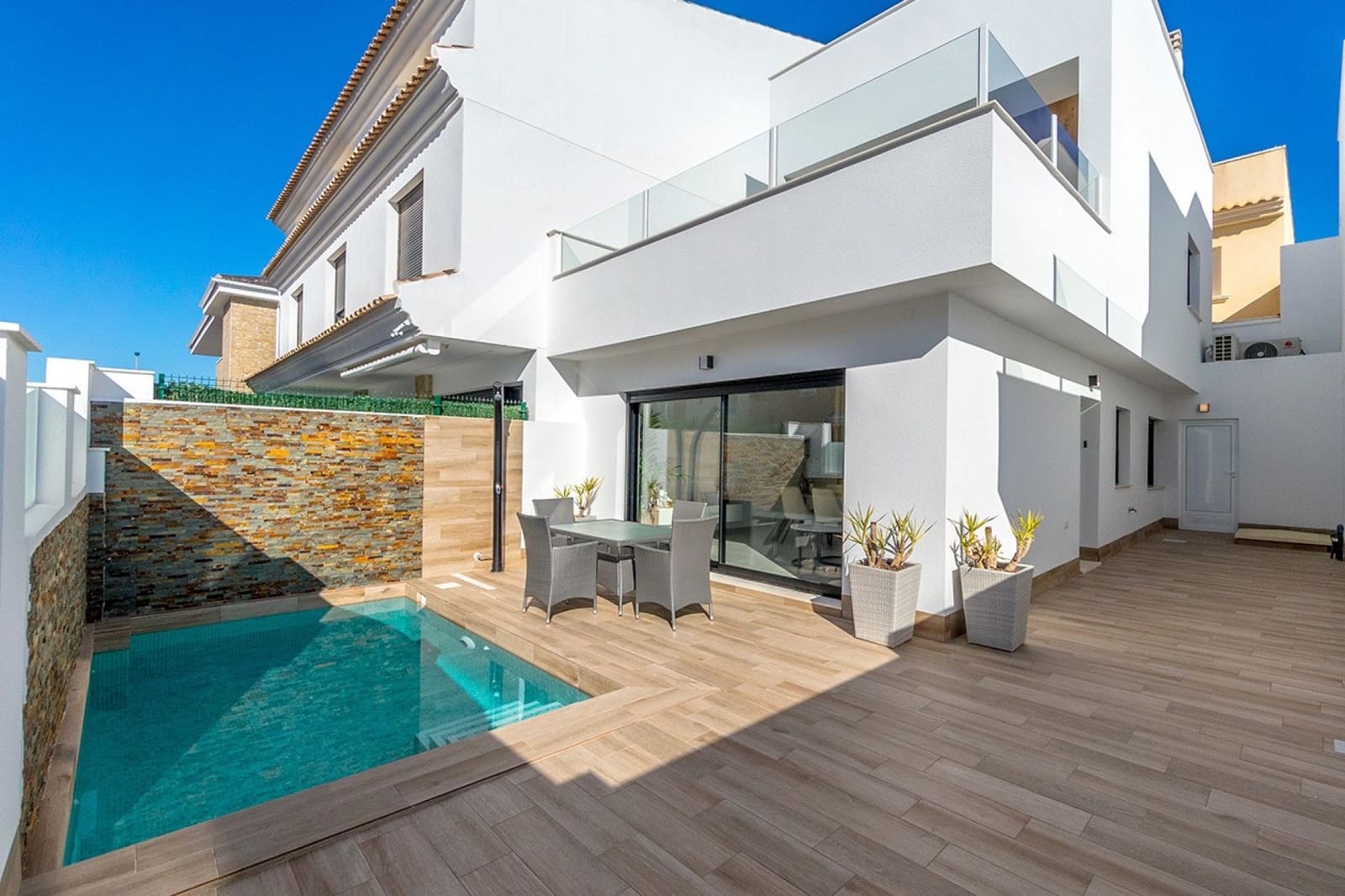 3 sovrum Villa till salu i San Pedro del Pinatar med pool garage - 380 000 € (Ref: 10039420)