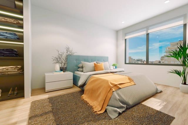 3 bedroom Flat for sale in Las Piscinas Naturales, Torrevieja with pool garage - € 385,000 (Ref: 10044010)