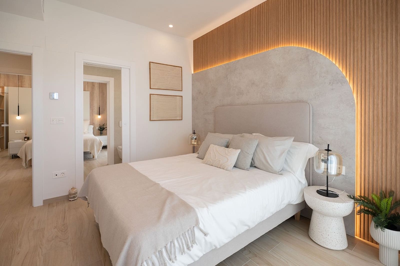 Chalet de 3 habitaciones en Los Alcázares en venta con piscina garaje - 645.000 € (Ref: 10048305)